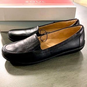 Soul Naturalizer loafer Size 8. NEW